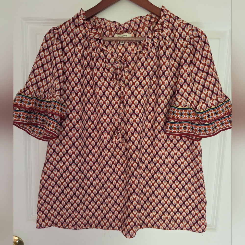 EUC Max Studio Size L Pullover Tie Front Blouse Ruffle Sleeve Multicolor